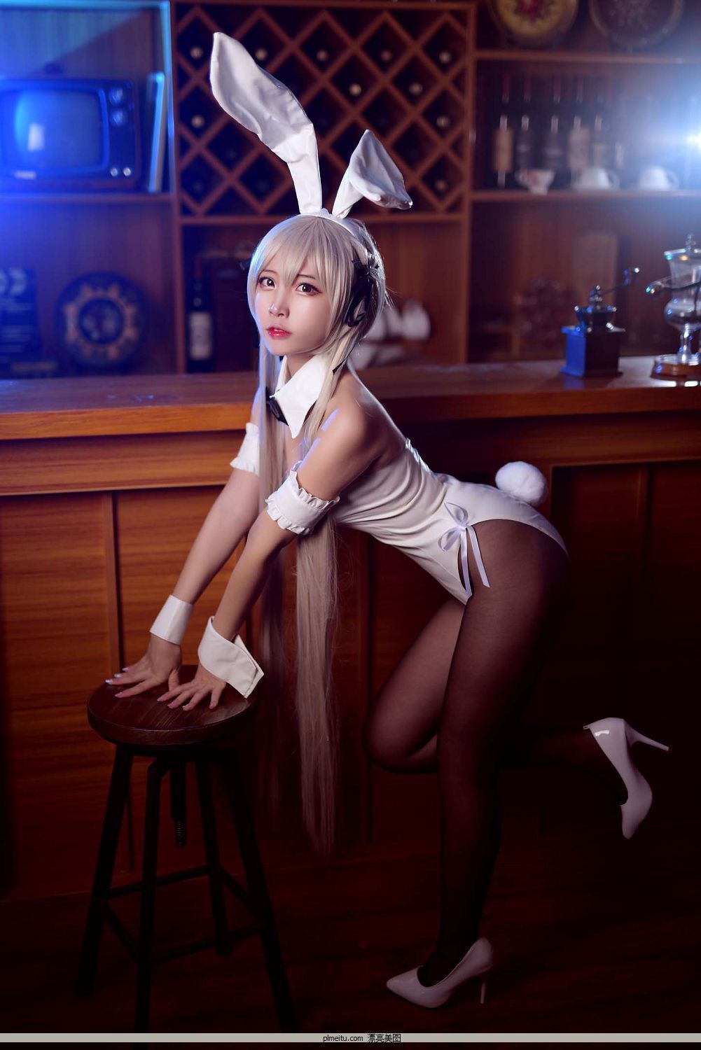 Nisa [Coser Ů ] 52 P.1 