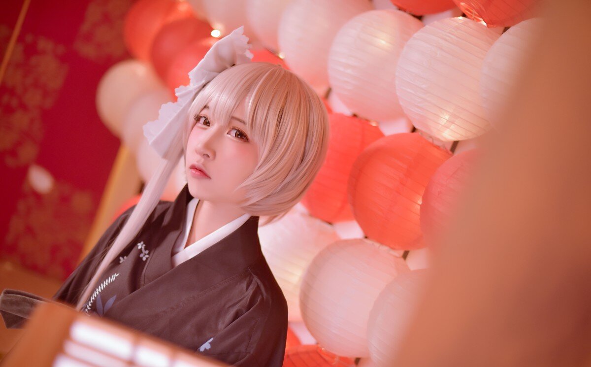 Vol.33  Ӷ[21P] Ů ͼ Nisa Ʒΰ [Coser ] P.1 