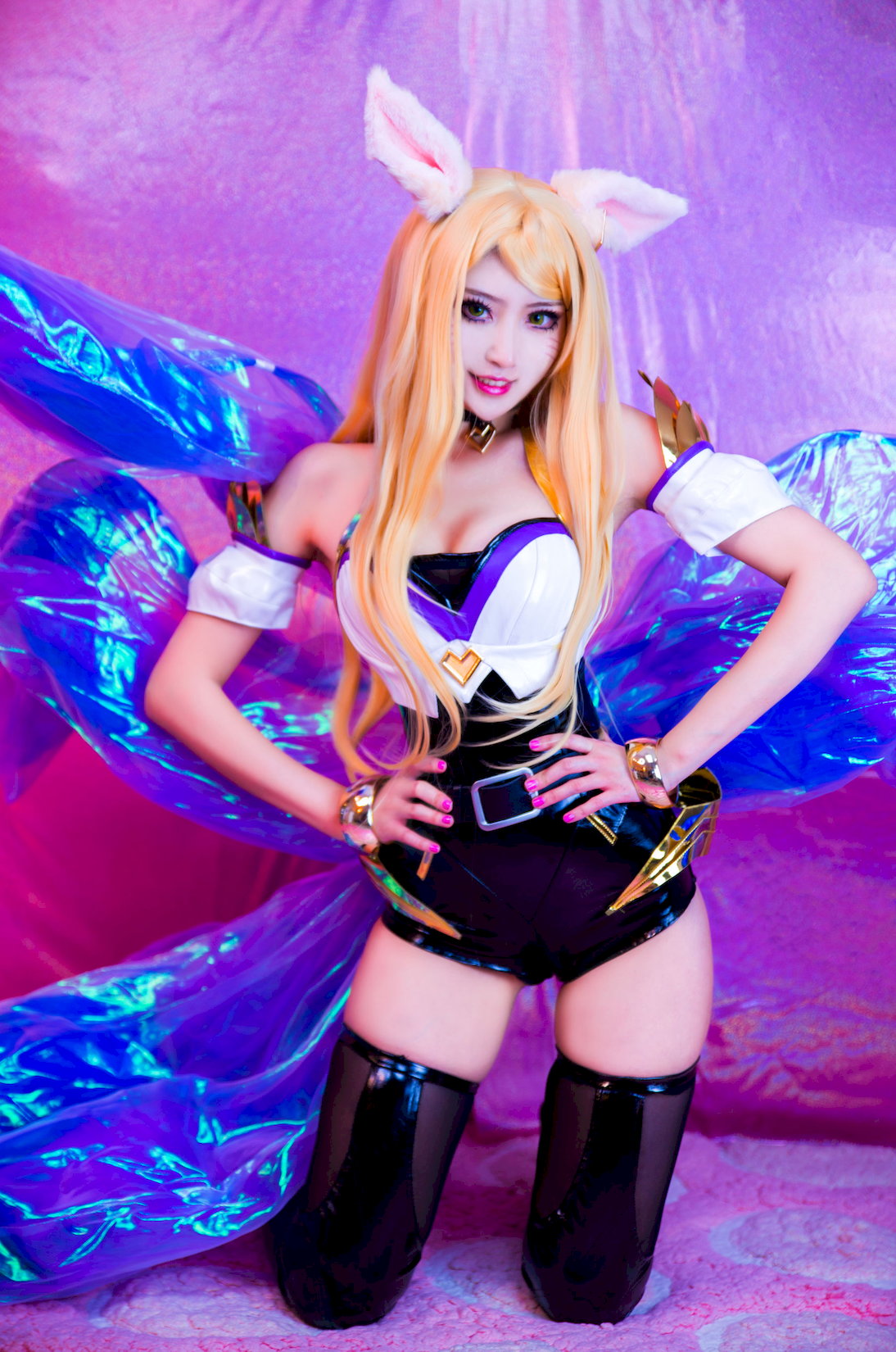 KDA Vol.MisswarmJ ofegends) (League Ahri Ƭ [CoserӰ] /40P ģ ˽Ӱ P.1 